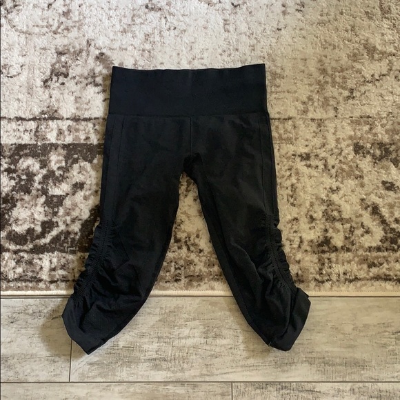 Lululemon Leggings - Picture 1 of 2